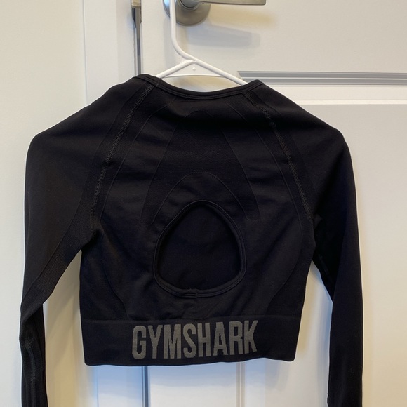 Gymshark long sleeve cropped top with cutout back - Picture 2 of 6